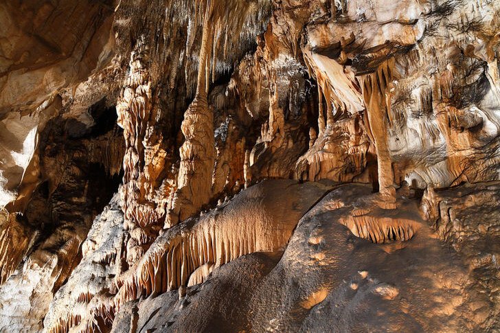 Yasovska cave