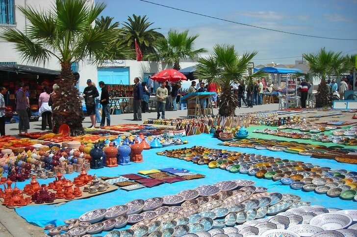 Souk el-Juma market