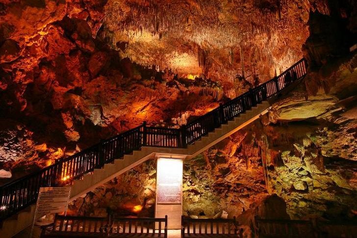 Damlatas cave