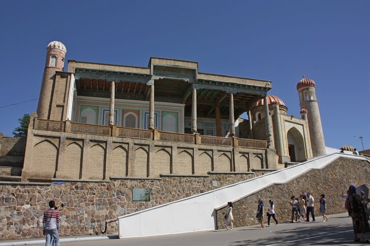 Mosquée Khazret-Khyzr