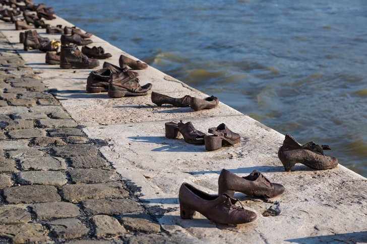 Schoenen op de Donau (Boedapest)