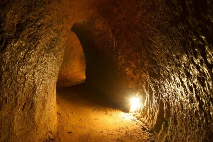 Tunnel di Cuchi (Kuti)